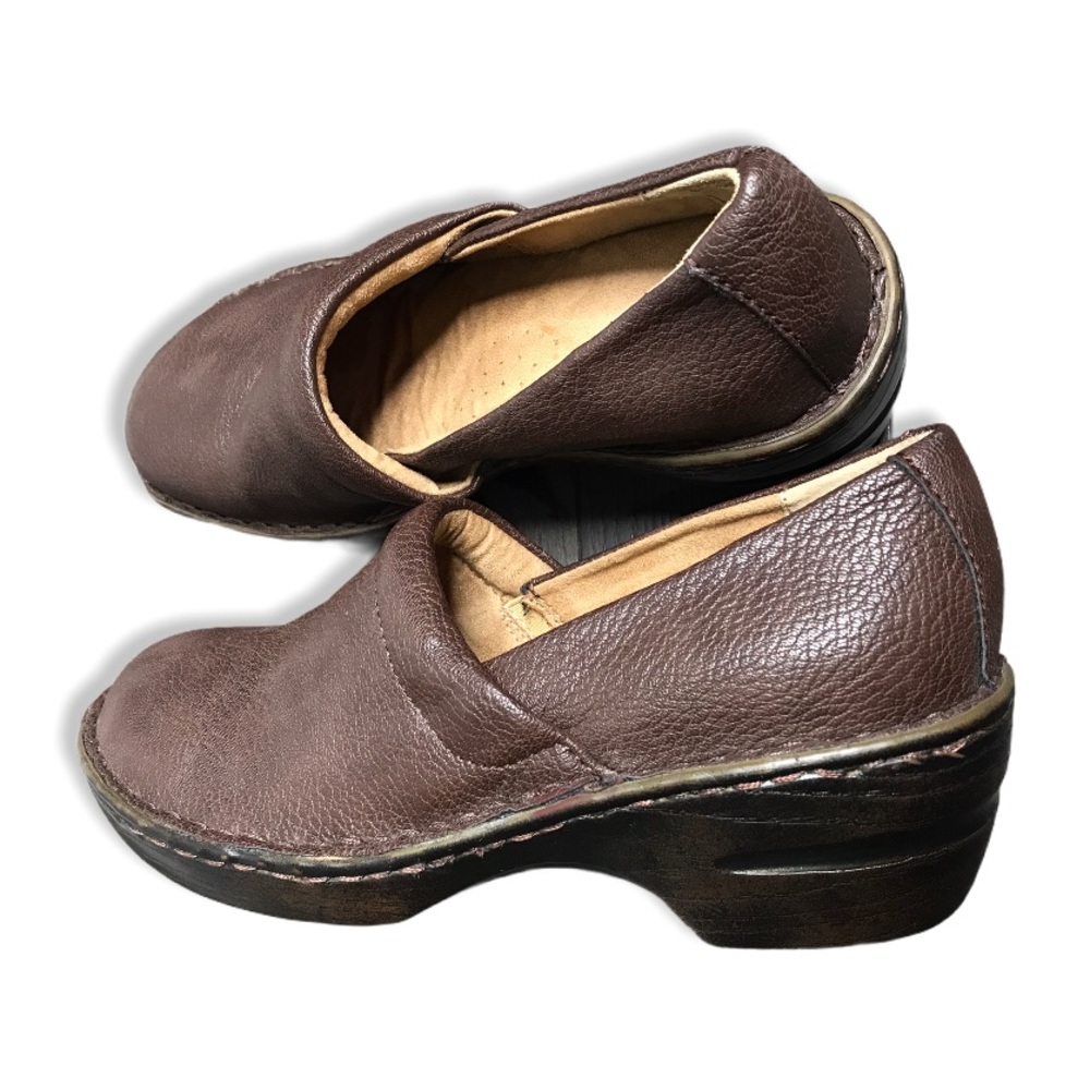 G.H. Bass & Co. | Brown Suede Sheena Leather Clog - Picture 8 of 12